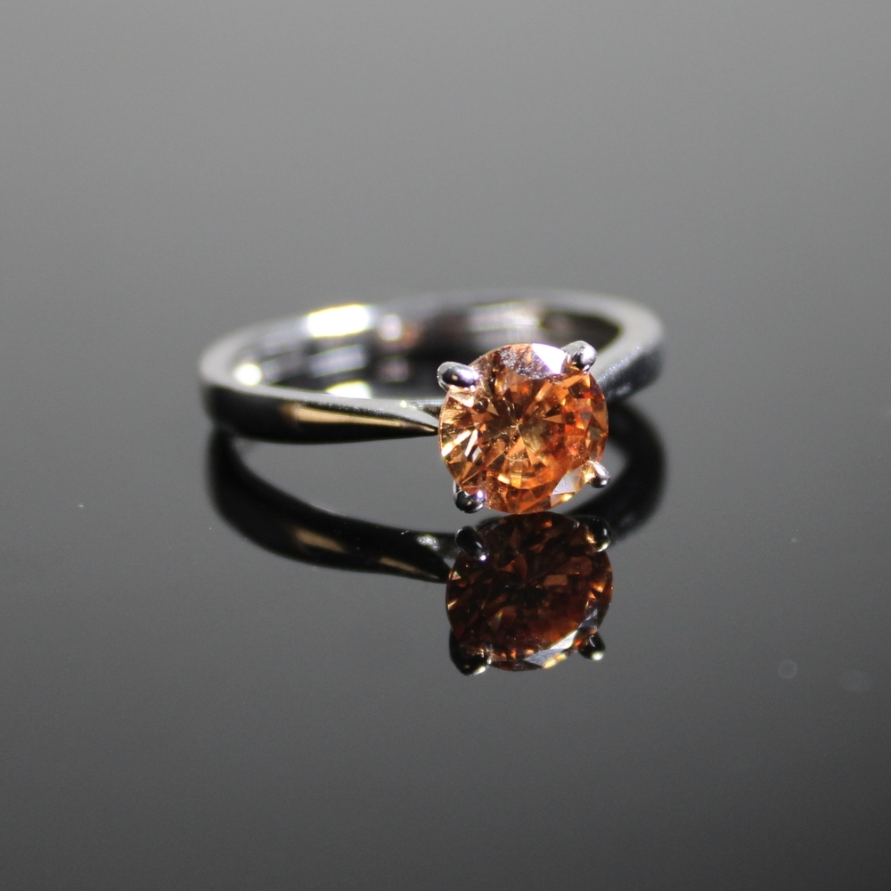 Super Cute Orange Stoned Ring - image 1